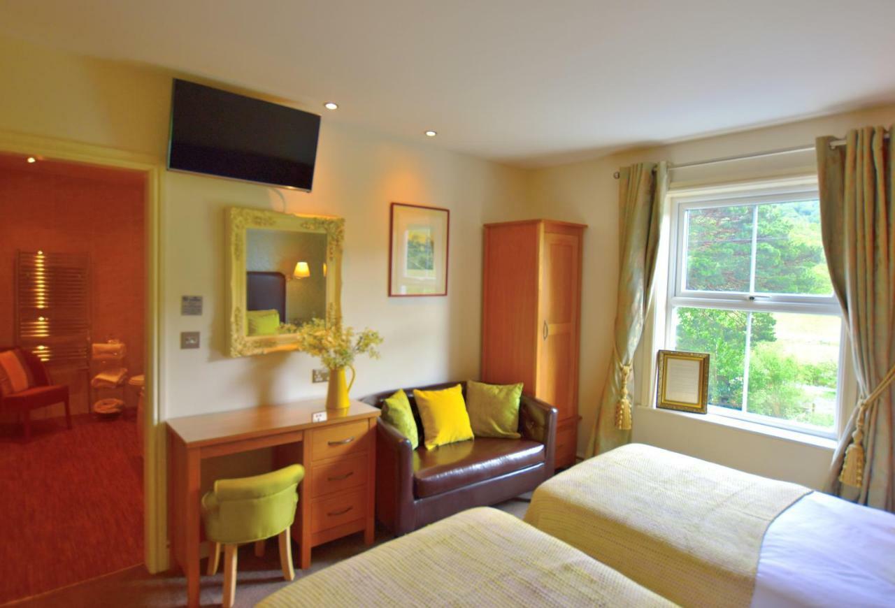 The Bryn At Capel Hotel Capel Curig Exterior photo